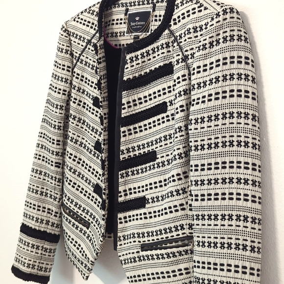 Juicy Couture Black & White Patterned Jacket coat - Picture 3 of 11